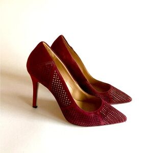 Badgley Mischka Bordo Suede Genuine Leather Point Toe Heeled Boots Heels size 6